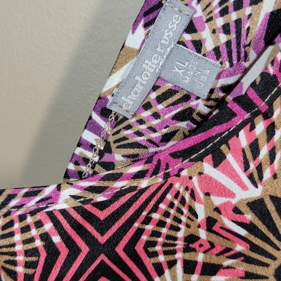 Charlotte russe abstract pattern open back XL tank blouse neutrals and purple - Picture 2 of 6